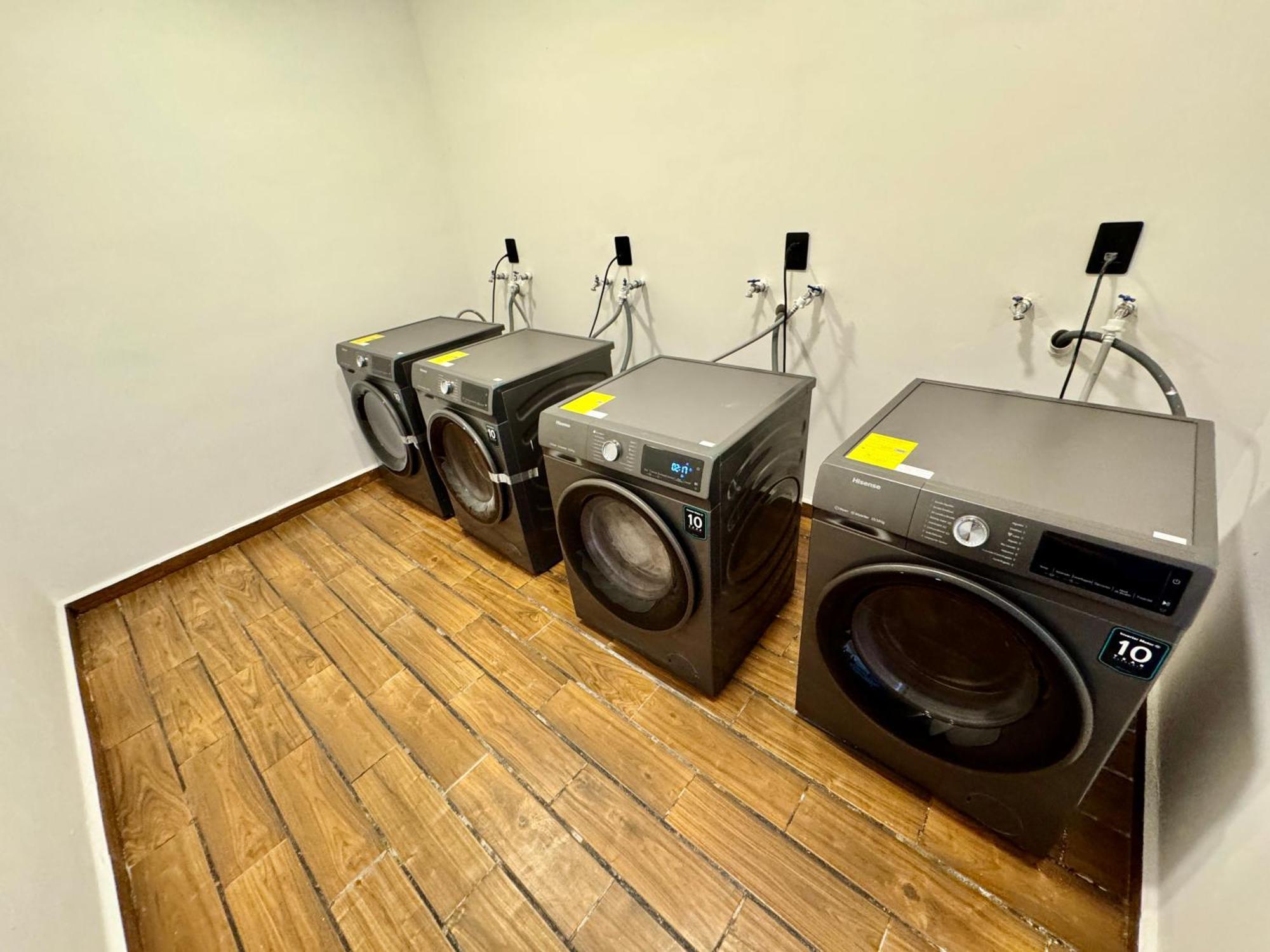 Chic 2br Condo, Private Jacuzzi And 2 Free Bikes Apartamento